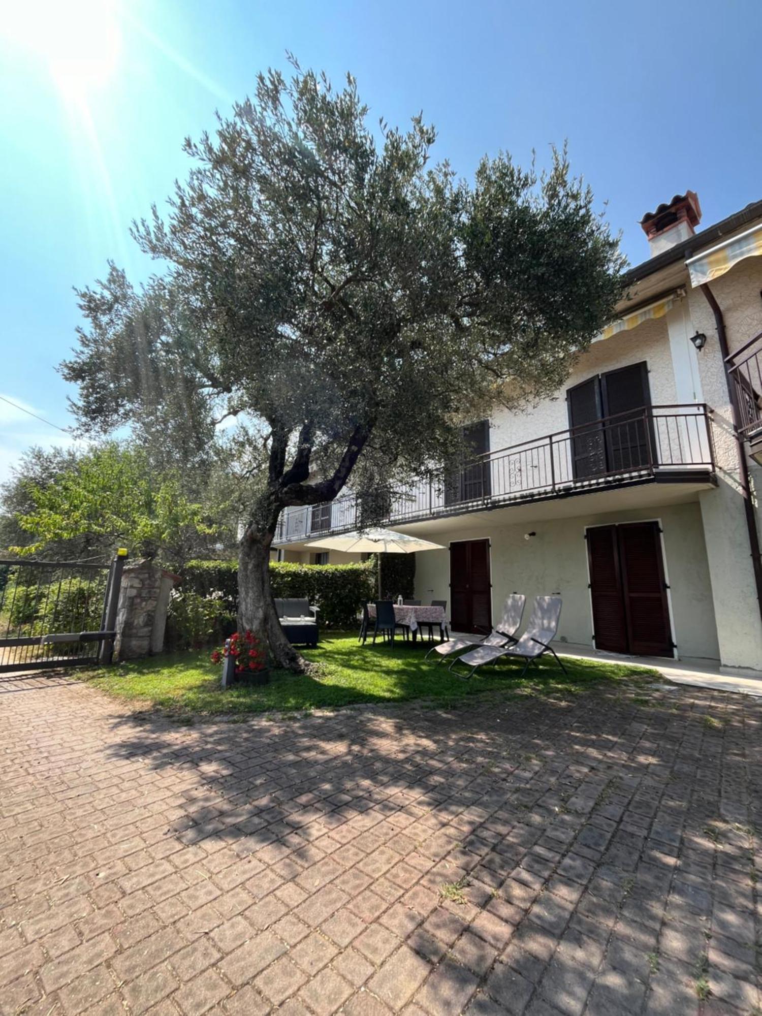 Relax In The Olive Grove Διαμέρισμα Toscolano Maderno Εξωτερικό φωτογραφία